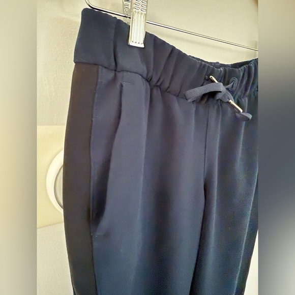 Lululemon On the Fly Woven Pant - Track Stripe | Size 4 - Picture 6 of 14